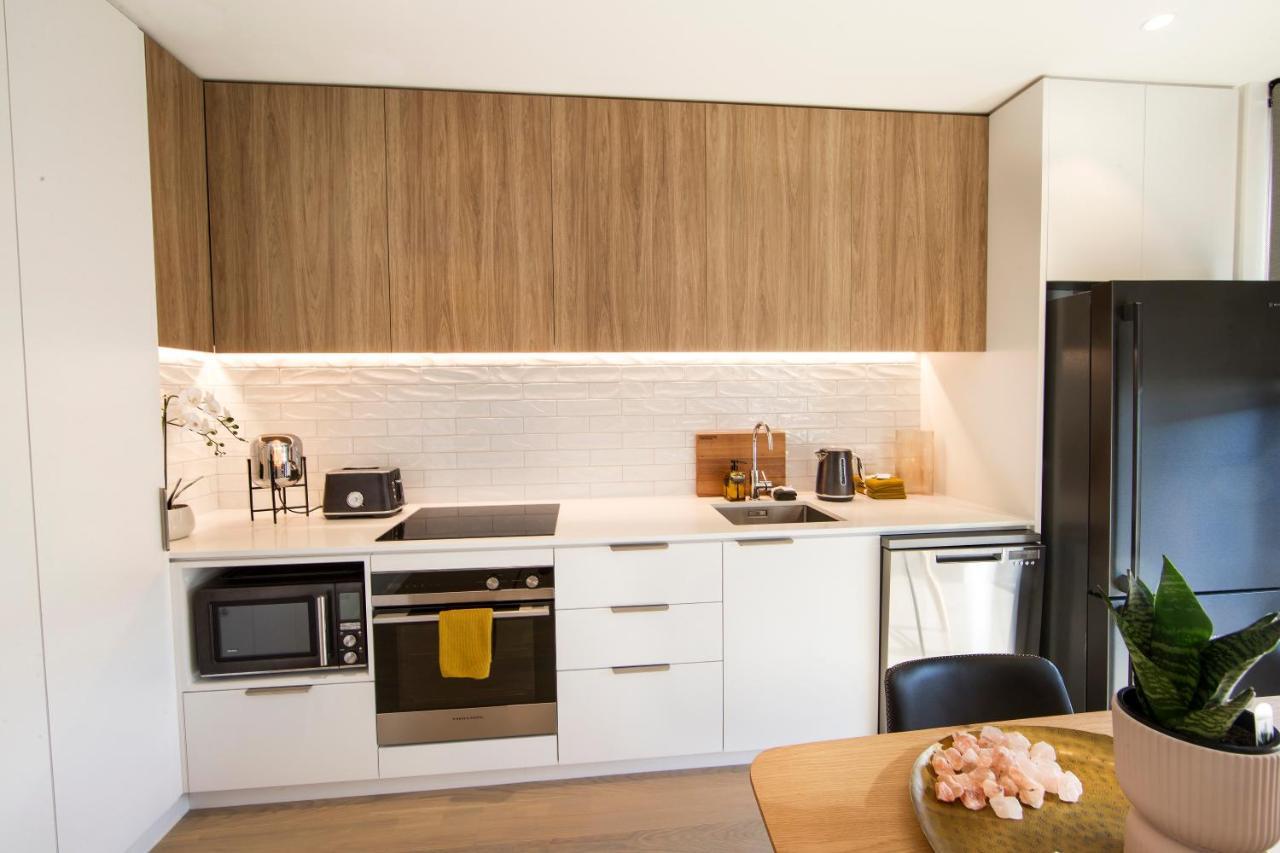 Funk In The City - Luxury Laneway Apartment With Single Garage Κράισττσερτς Εξωτερικό φωτογραφία